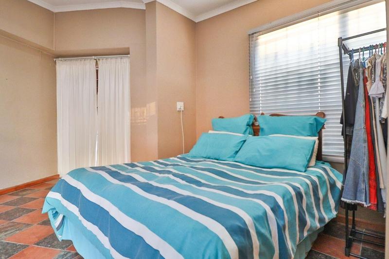 4 Bedroom Property for Sale in Heiderand Western Cape